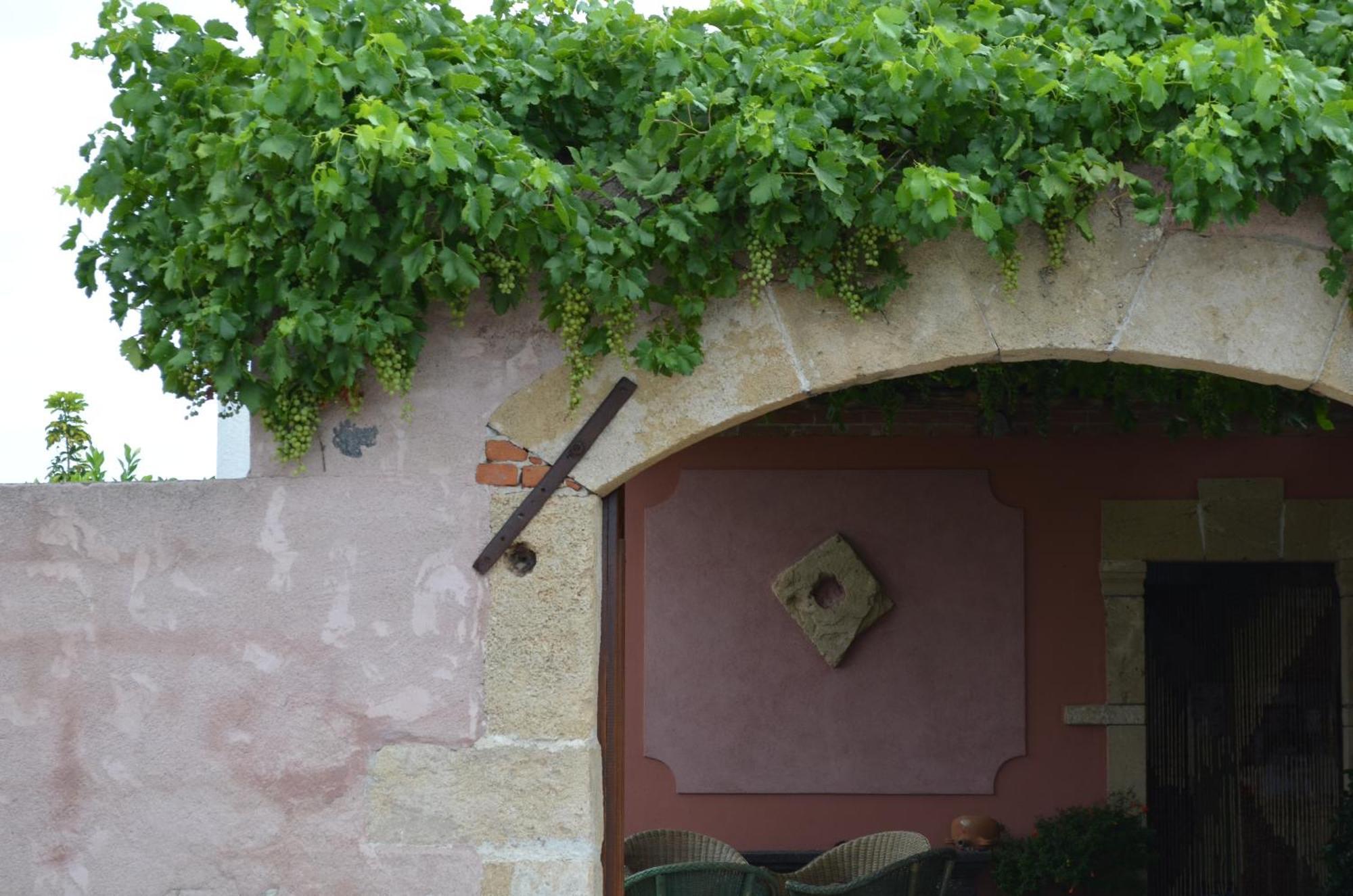 Agriturismo Il Melograno Риола Сардо Екстериор снимка